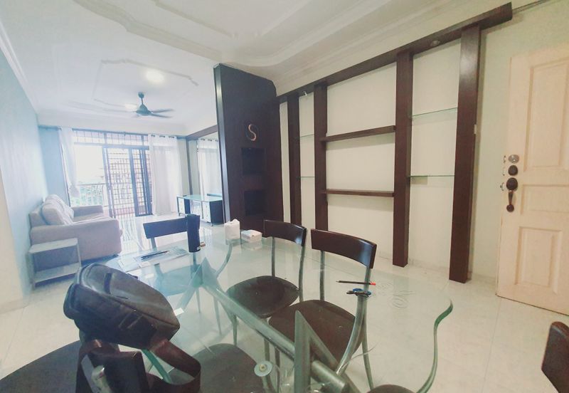 CHENG HEIGHTS CONDOMINIUM