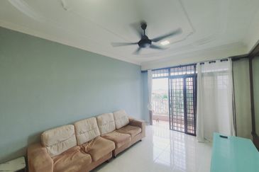 CHENG HEIGHTS CONDOMINIUM