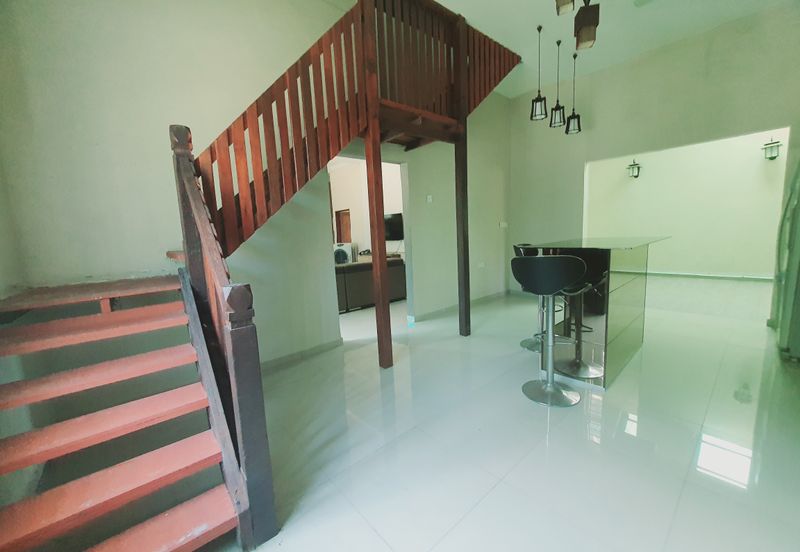 Nice Fully Furnish 1.5 Sty Bungalow House Kampung Parit Penghulu Muar 