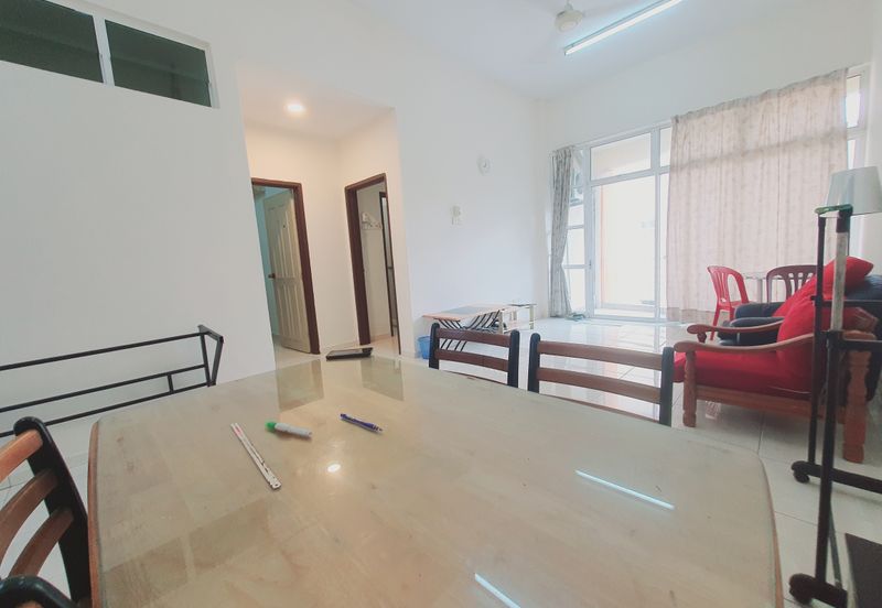 PANGSAPURI UNIVERSITY GREEN