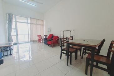 PANGSAPURI UNIVERSITY GREEN