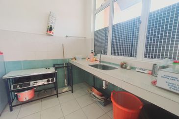 PANGSAPURI UNIVERSITY GREEN