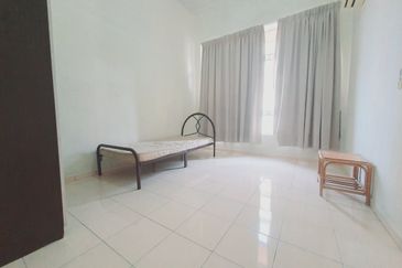 PANGSAPURI UNIVERSITY GREEN