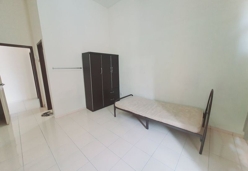 PANGSAPURI UNIVERSITY GREEN