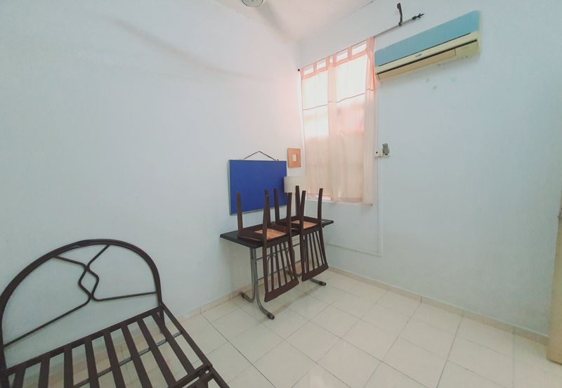 PANGSAPURI UNIVERSITY GREEN