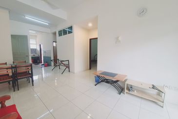 PANGSAPURI UNIVERSITY GREEN