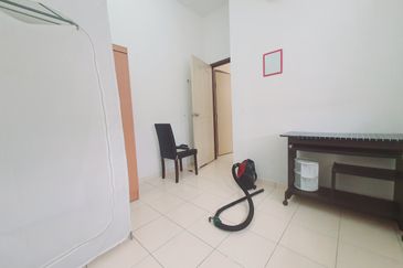 PANGSAPURI UNIVERSITY GREEN