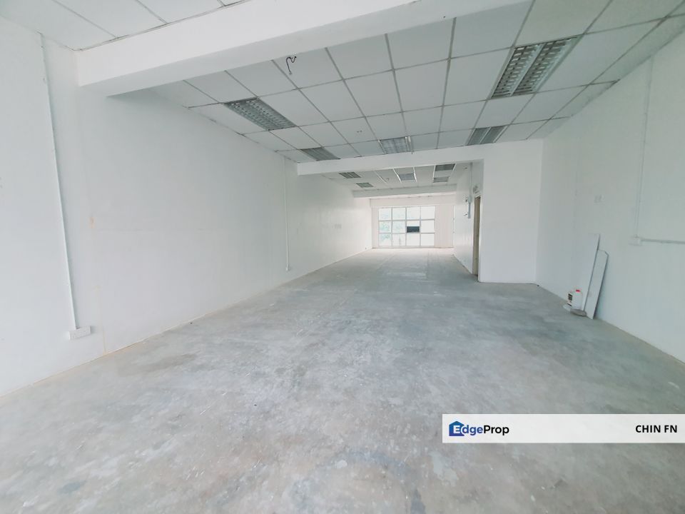 ROI up to 4.88% Good Investment 2 Sty Shop Semabok Perdana nr Hospital Melaka, Melaka, Melaka Tengah