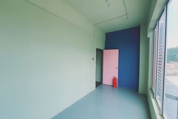 ROI 3.77% Freehold 3 Sty Putra Sentosa Hospital Manipal Bukit Baru Melaka