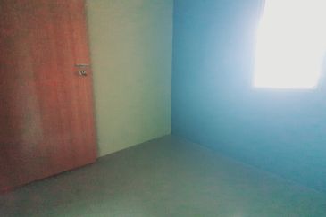 ROI 3.77% Freehold 3 Sty Putra Sentosa Hospital Manipal Bukit Baru Melaka