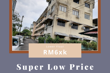 PANGSAPURI DURIAN DAUN