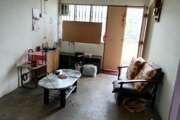 PANGSAPURI DURIAN DAUN