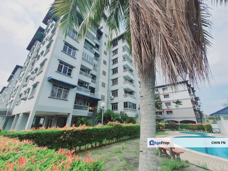 24hr Security Guard Swimming Pool Low Density Intan Muar Johor, Johor, Muar