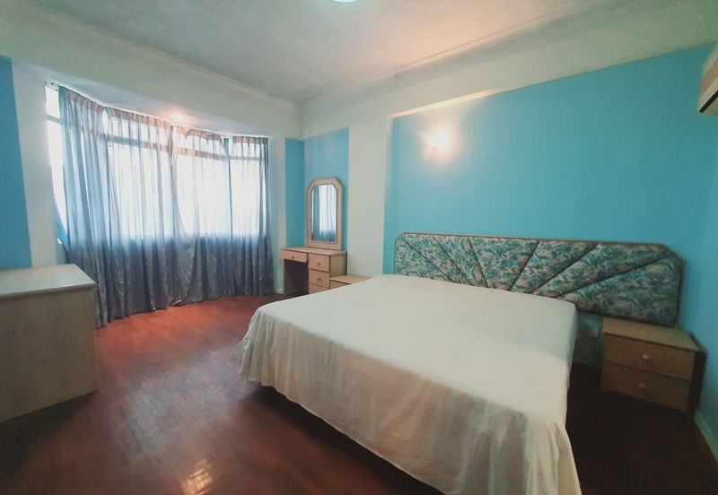 Pasir Mutiara Condominium