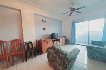 Pasir Mutiara Condominium