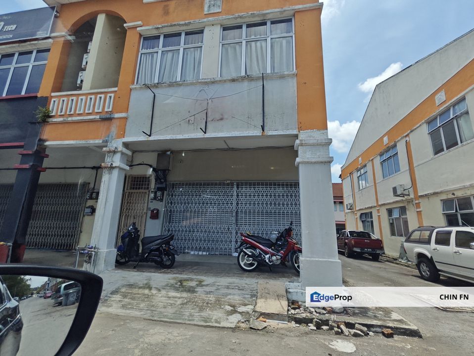 End Lot Big 22 x 75 main Road Freehold Paya Emas Tanjong Minyak Cheng Melaka, Melaka, Cheng