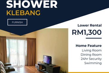 PANGSAPURI GOLDEN SHOWER