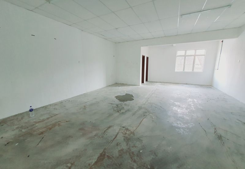 1st Floor Shop Face Main Road Paya Rumput Utama Cheng Batu Berendam Melaka