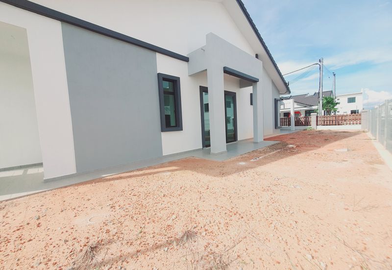 Bandar Botani Parkland