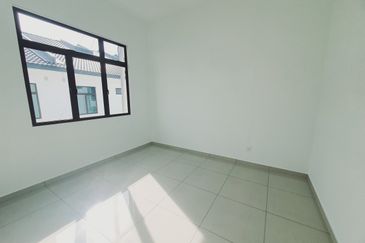 Bandar Botani Parkland