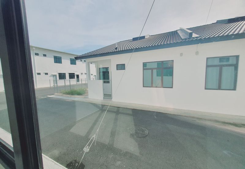 Bandar Botani Parkland