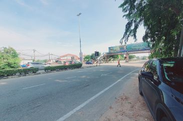 Mature Area Face Main Road Ground Floor Kesidang Anika Lorong Pandan