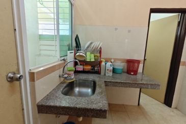 University View Apartments (Bukit Beruang Bestari)