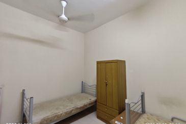 University Green Apartment