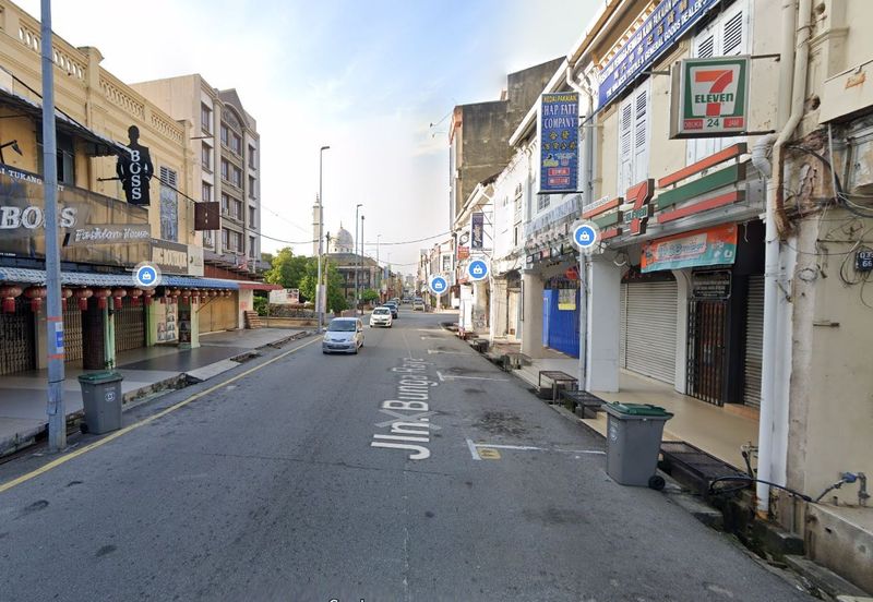 Freehold 4 Sty Shop Big 11,473 SQFT Jalan Bunga Raya nr Jonker Walk Melaka