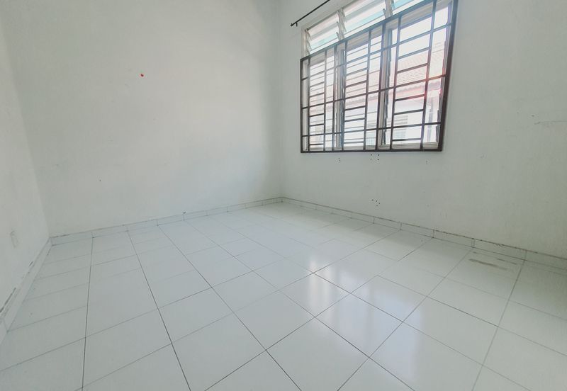 Jalan Saujana Indah 1/1