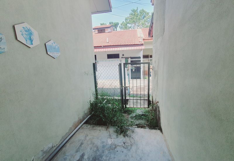 Jalan Saujana Indah 1/1