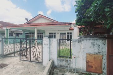 Jalan Saujana Indah 1/1