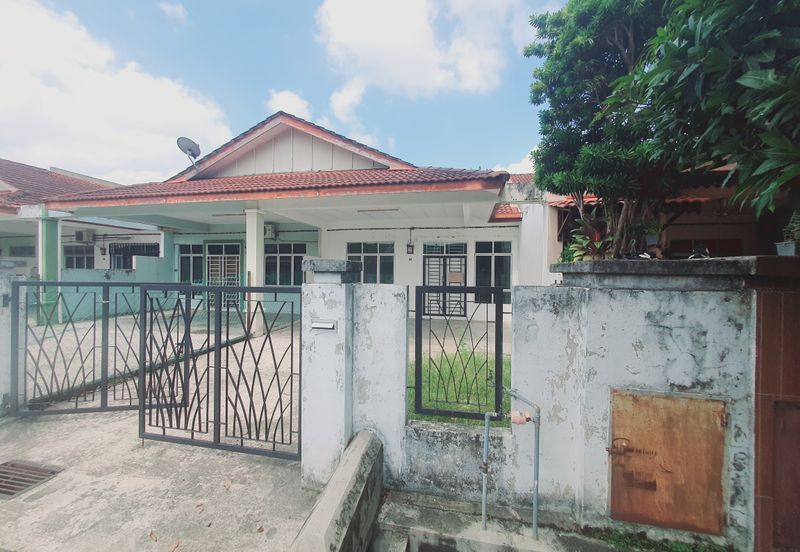 Jalan Saujana Indah 1/1