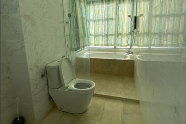 Silverscape Luxury Residences