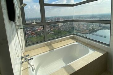 Silverscape Luxury Residences