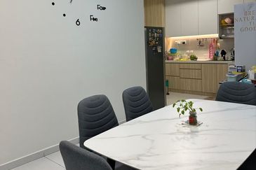 Grand Residence @ Merak Mas