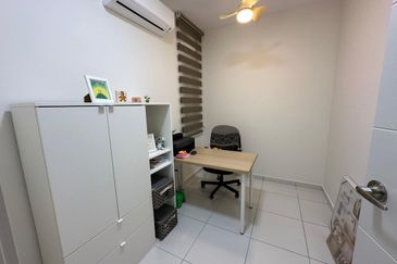 Grand Residence @ Merak Mas