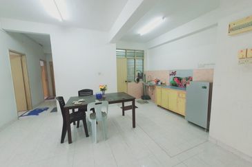 Pangsapuri Bukit Beruang Utama