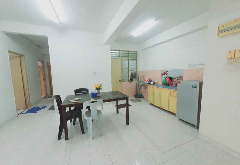 Pangsapuri Bukit Beruang Utama