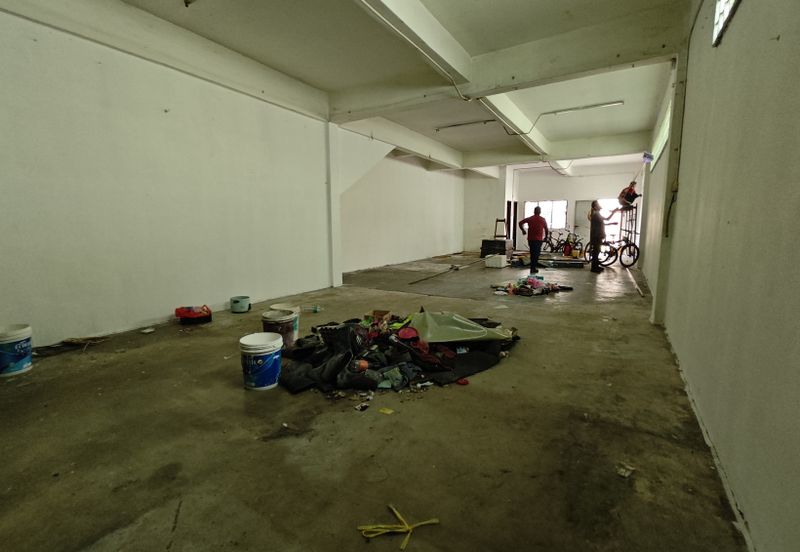 End Lot 2 Sty Shop Teknologi Cheng nr Factory Industrial Batu Berendam Melaka