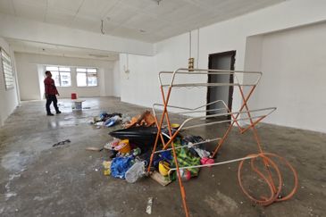 End Lot 2 Sty Shop Teknologi Cheng nr Factory Industrial Batu Berendam Melaka