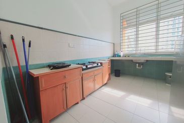 University Green Apartment