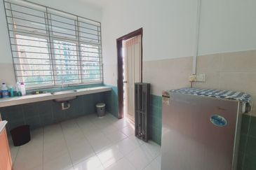 University Green Apartment