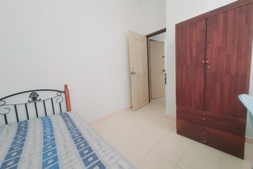 University Green Apartment