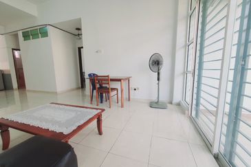 University Green Apartment