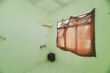 PANGSAPURI BUKIT BERUANG PERMAI