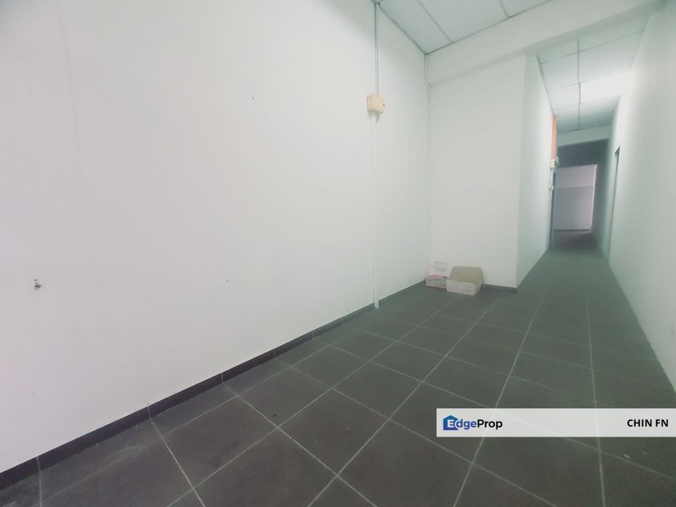 Partition Room Low Price 1st floor Shop Semabok Perdana GH Hospital Melaka, Melaka, Melaka Tengah