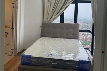 The Quartz Residence