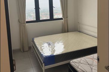 The Quartz Residence