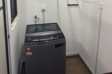 The Quartz Residence